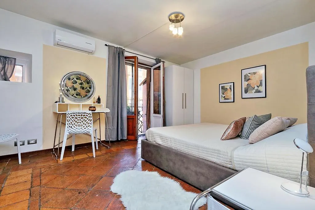Fortune Temple Apartment Rome