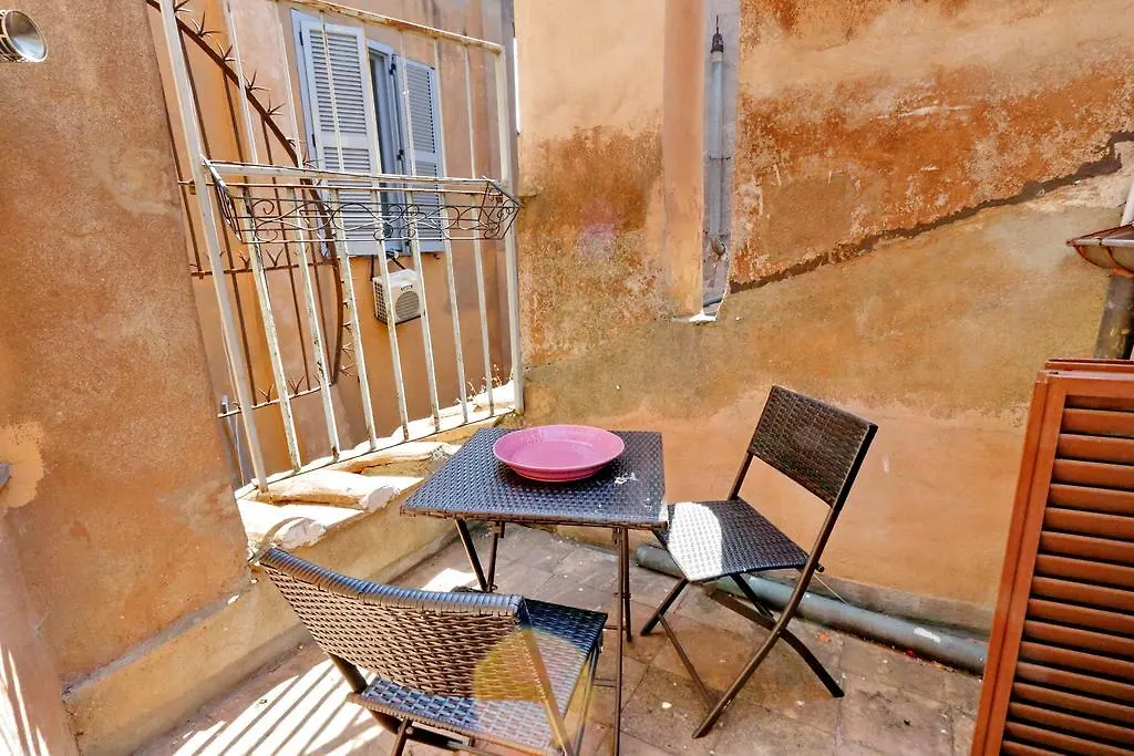 Fortune Temple Apartment Rome Italy