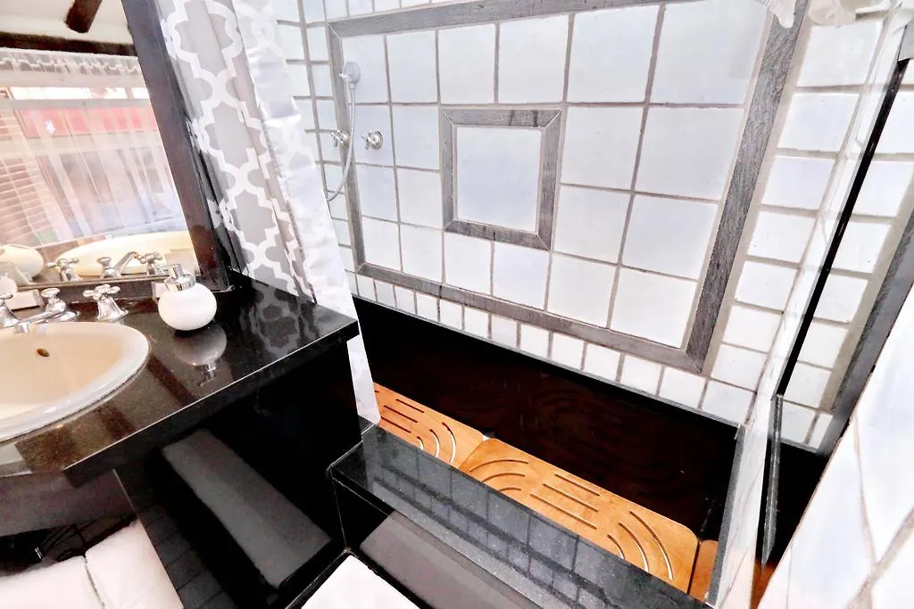 Fortune Temple Apartment Rome 0*,  Italy
