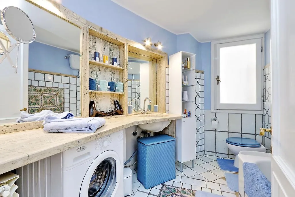 Fortune Temple Apartment Rome